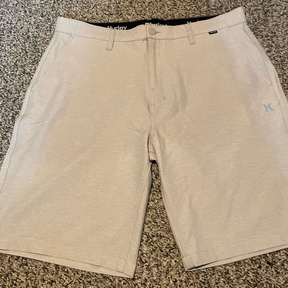 Men’s Hurley Boardshorts size 34